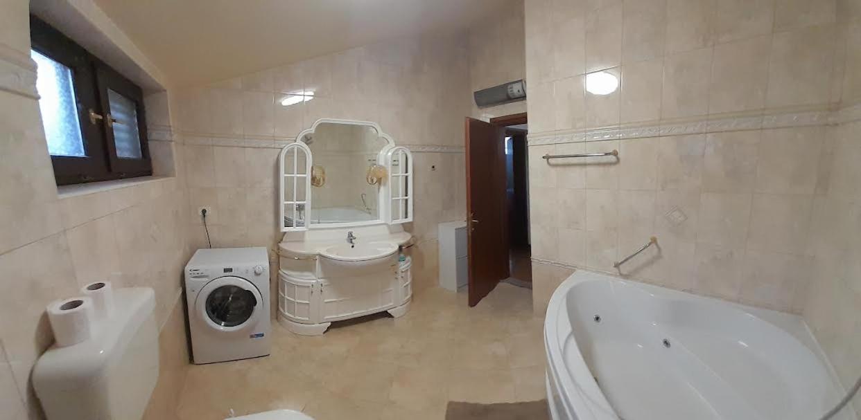Apartmani Delas 2 Pjescana Uvala Extérieur photo