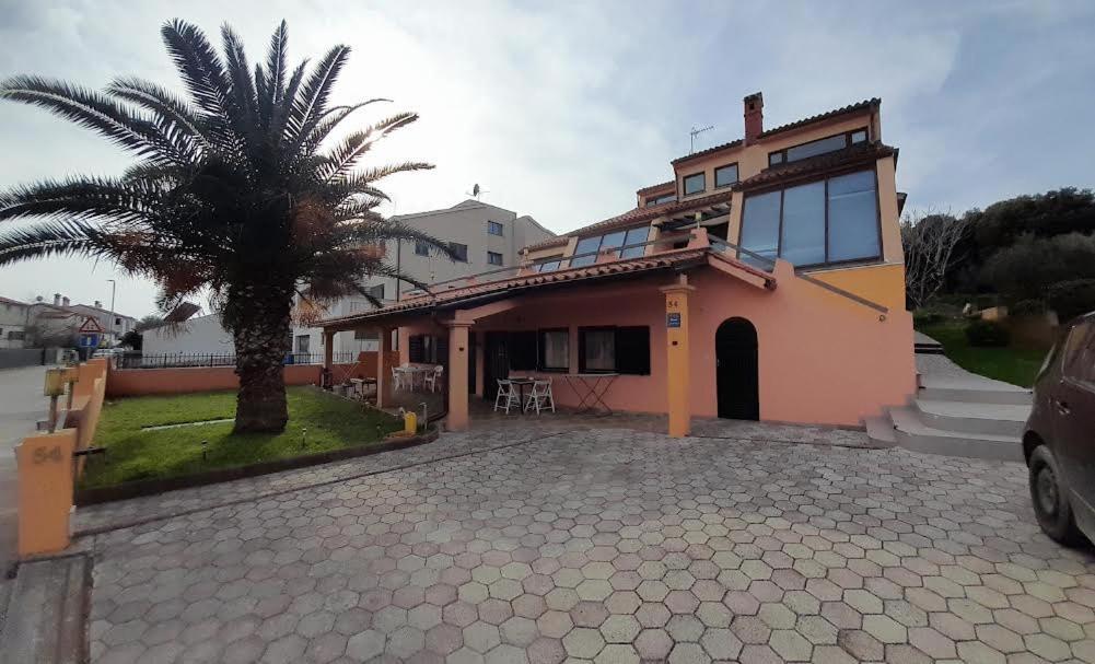 Apartmani Delas 2 Pjescana Uvala Extérieur photo