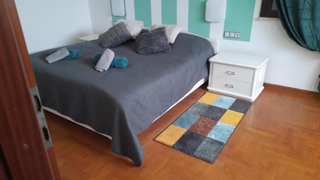Apartmani Delas 2 Pjescana Uvala Extérieur photo