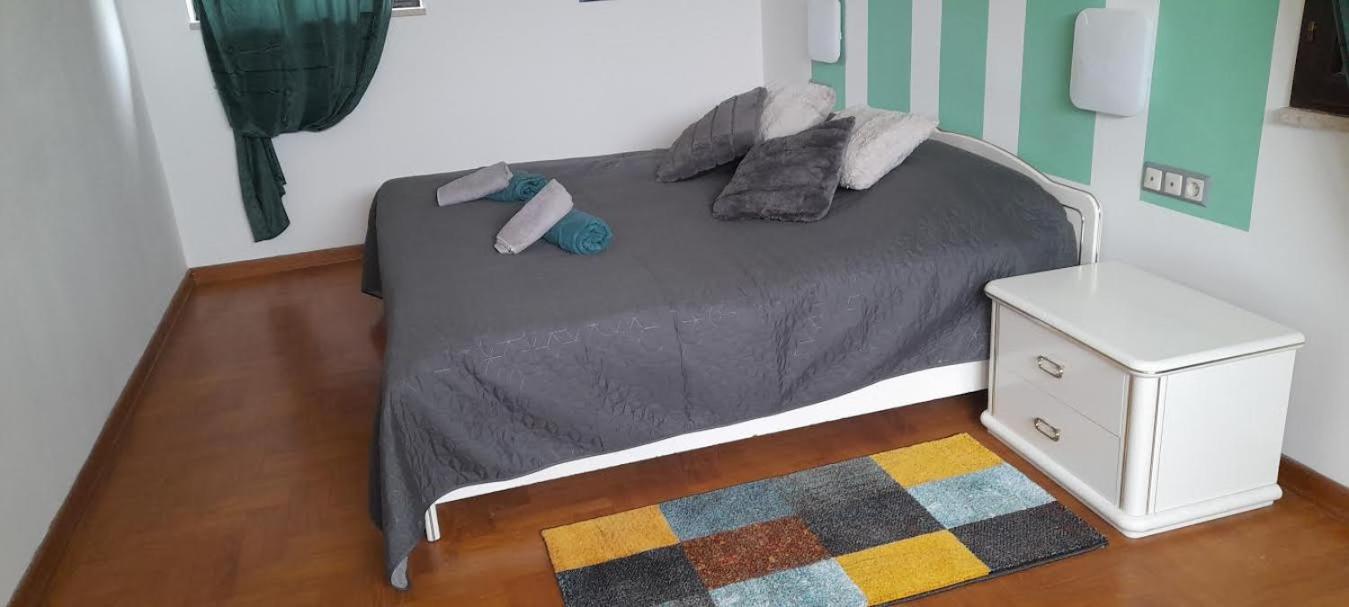 Apartmani Delas 2 Pjescana Uvala Extérieur photo